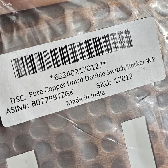 Pure Copper Hammered 2 Toggle/1 Rocker Wall Plate - Picture 3 of 7